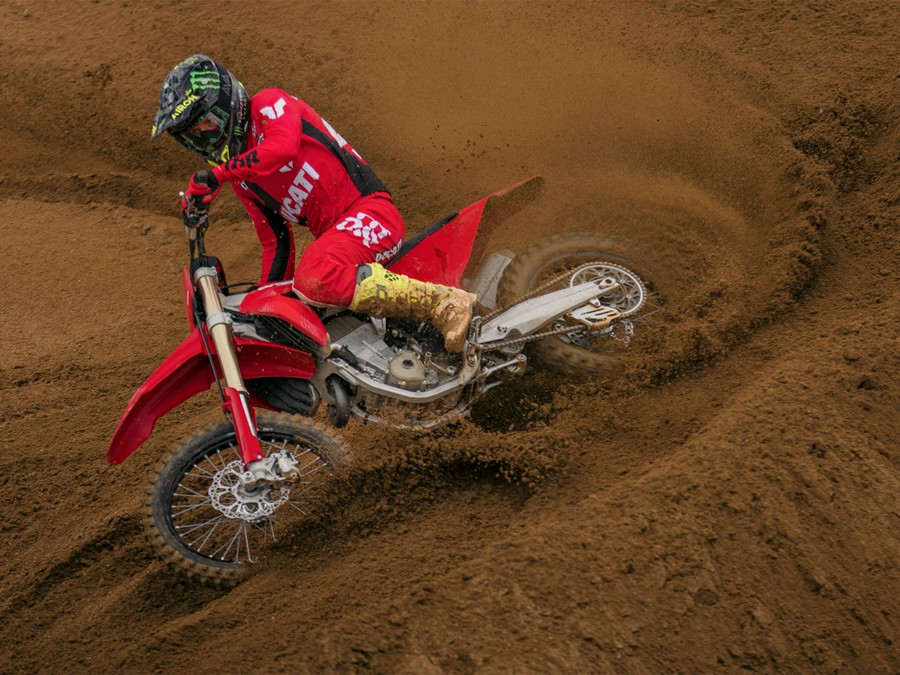 2026 Ducati Desmo450 MX