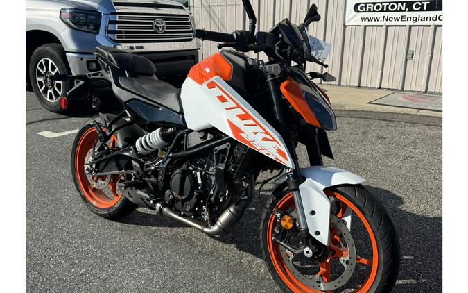2024 KTM Duke 250