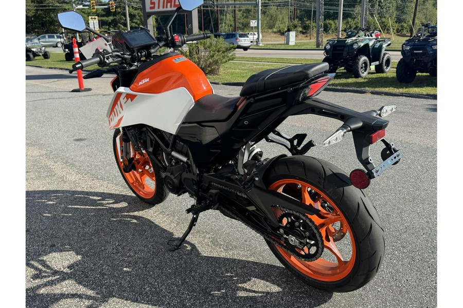 2024 KTM Duke 250