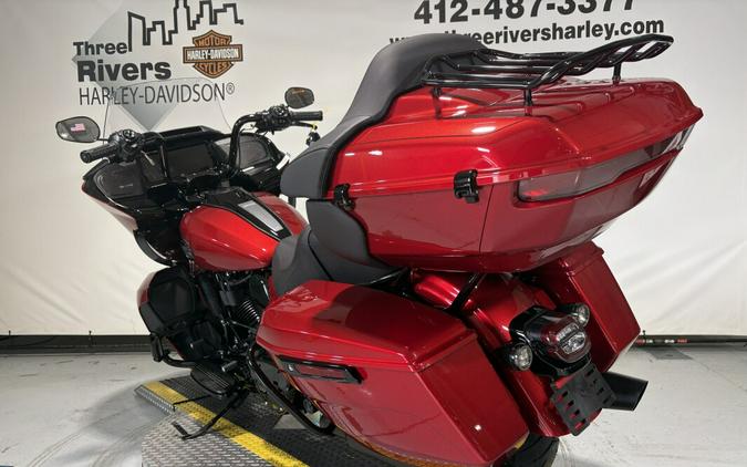 2026 Harley-Davidson® Road Glide Limited Brilliant Red Black Trim