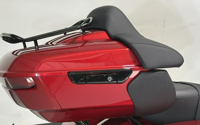 2026 Harley-Davidson® Road Glide Limited Brilliant Red Black Trim