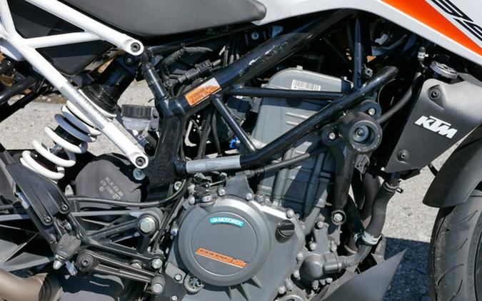 2021 KTM 390 Duke 390