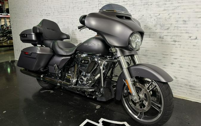 2017 Harley-Davidson Street Glide w/ Chopped Tour Pack and MORE!