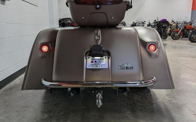 2025 Indian Motorcycle® Roadmaster® PowerPlus Dark Horse® 112 Nara Bronze Smoke Motor Trike®