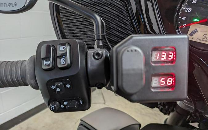 2025 Indian Motorcycle® Roadmaster® PowerPlus Dark Horse® 112 Nara Bronze Smoke Motor Trike®