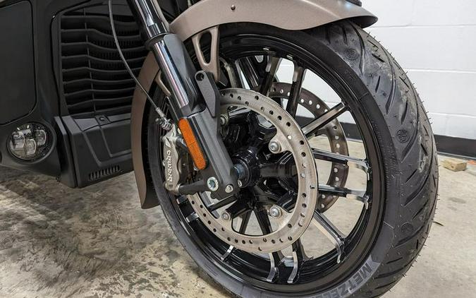 2025 Indian Motorcycle® Roadmaster® PowerPlus Dark Horse® 112 Nara Bronze Smoke Motor Trike®