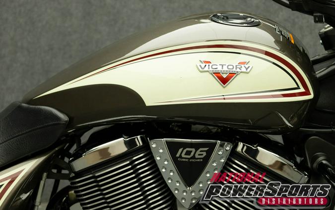 2014 VICTORY CROSS ROADS CLASSIC W/ABS