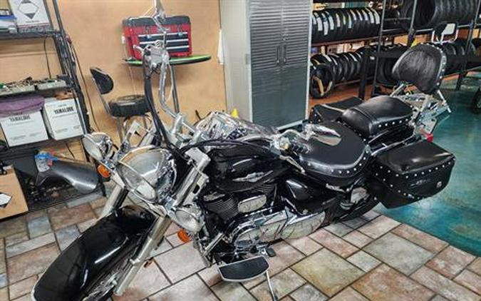 2005 Suzuki Boulevard C50T