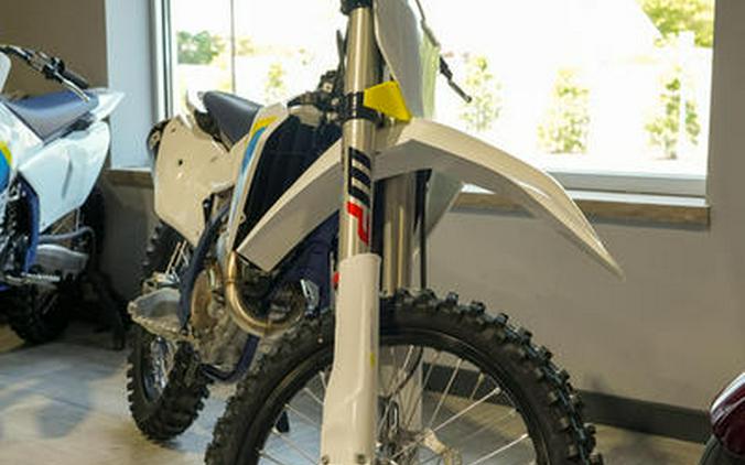 2025 Husqvarna® FC 250