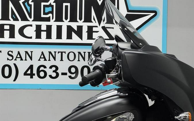 2020 Indian Motorcycle® Roadmaster® Dark Horse® Thunder Black Smoke