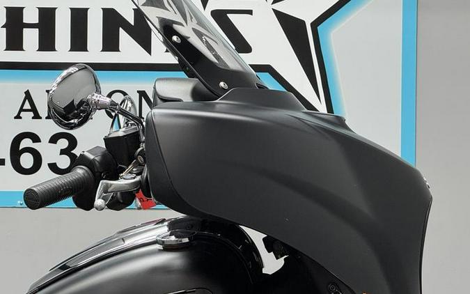 2020 Indian Motorcycle® Roadmaster® Dark Horse® Thunder Black Smoke