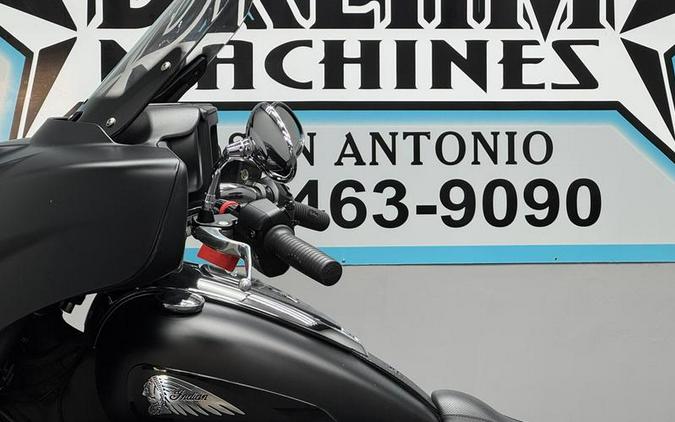 2020 Indian Motorcycle® Roadmaster® Dark Horse® Thunder Black Smoke