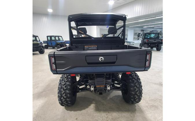 2026 Can-Am Defender MAX XT CAB HD11