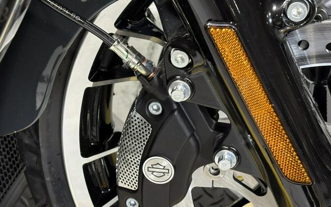 2026 Harley-Davidson® Road Glide Limited Iron Horse Metallic Black Trim