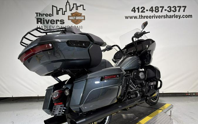 2026 Harley-Davidson® Road Glide Limited Iron Horse Metallic Black Trim