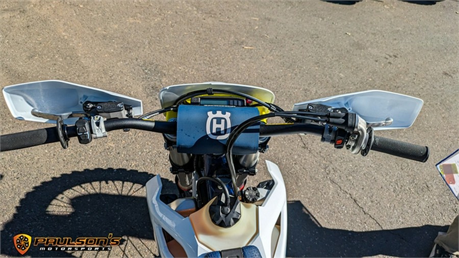 2024 Husqvarna TE 300