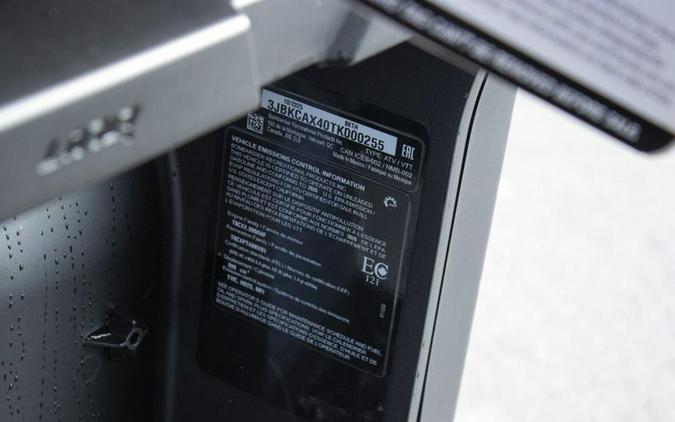 New 2026 CAN-AM DEFENDER MAX XT HD11 WITH 1025 INCH TOUCHSCREEN