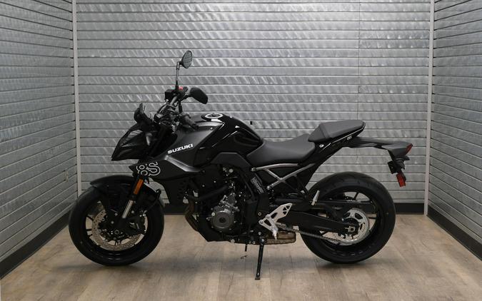 2026 SUZUKI GSX8S