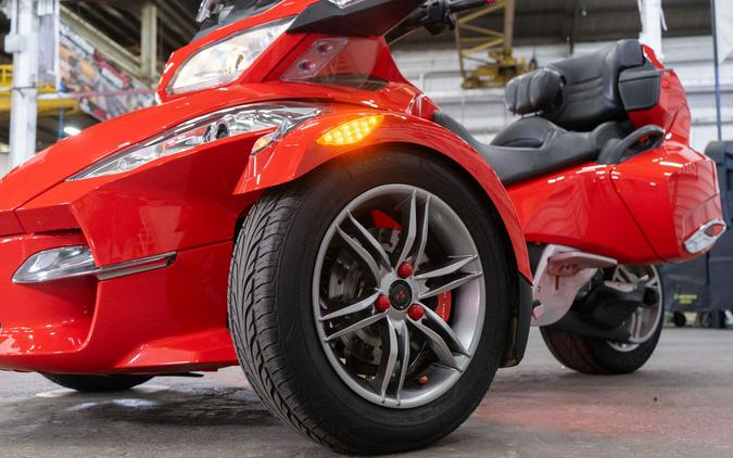 2012 Can-Am Spyder® RT Limited