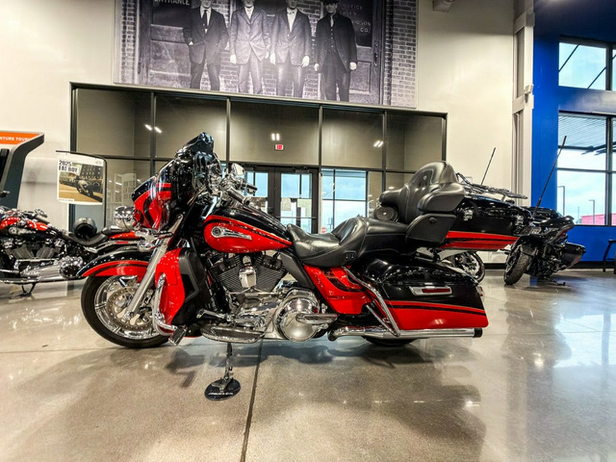 2016 Harley-Davidson FLHTKSE - CVO Limited