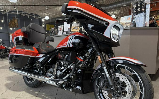 FLHXSE 2024 CVO™ Street Glide®