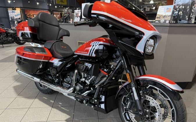 FLHXSE 2024 CVO™ Street Glide®