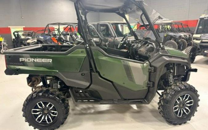 2025 Honda Pioneer 1000 Trail