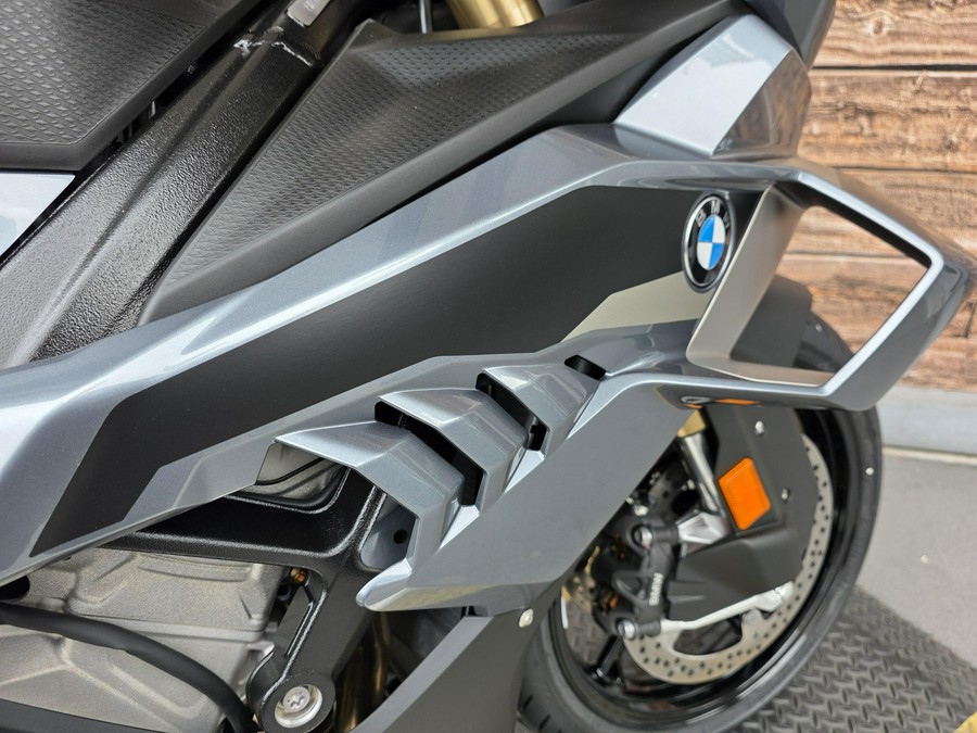 2026 BMW S 1000 RR