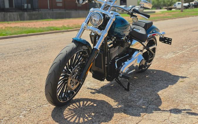 2026 Harley-Davidson® Breakout®