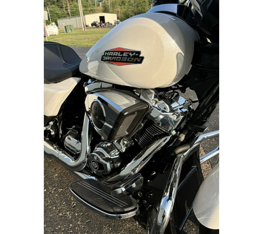 2024 Harley-Davidson FLHX - Street Glide