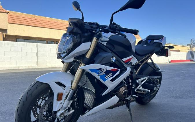 2024 BMW S 1000 R Light White/M Motorsport