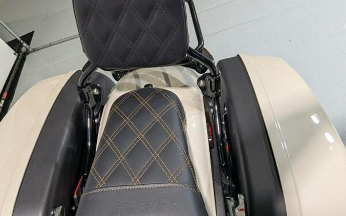 2023 Harley-Davidson® Low Rider® ST White Sand Pearl