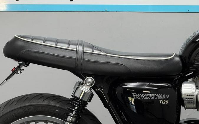2023 Triumph Bonneville T120 Jet Black