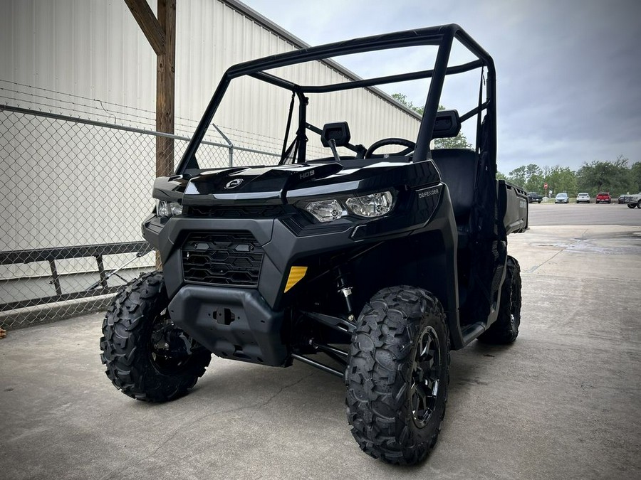 2025 Can-Am™ Defender DPS HD9