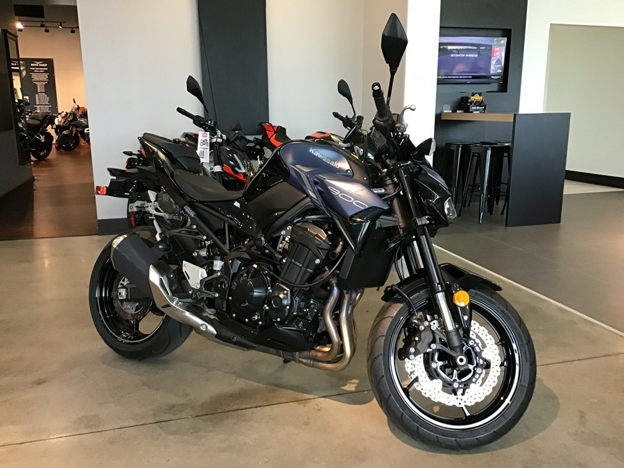 2022 Kawasaki Z900 ABS