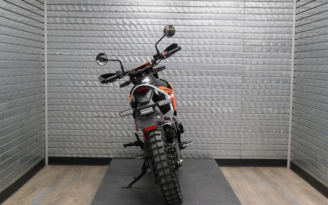 2026 KTM 390 ENDURO R