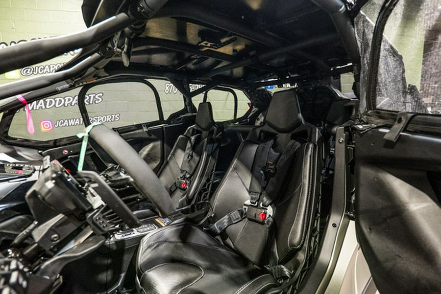 2026 Can-Am Maverick R MAX X Rc