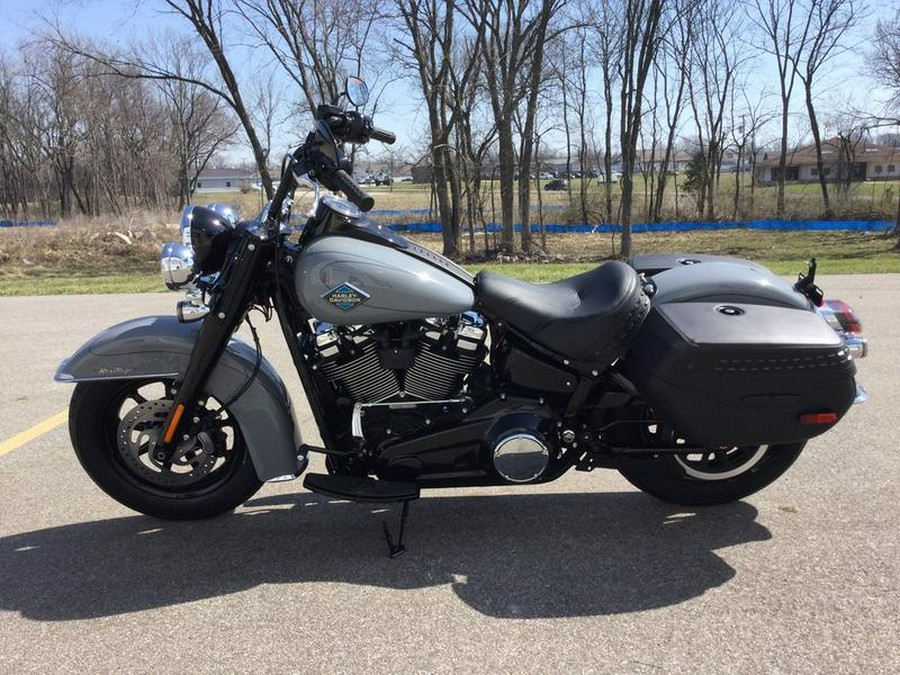 2026 Harley-Davidson® FLHC - Heritage Classic