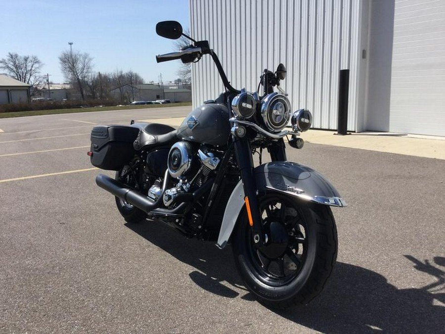 2026 Harley-Davidson® FLHC - Heritage Classic