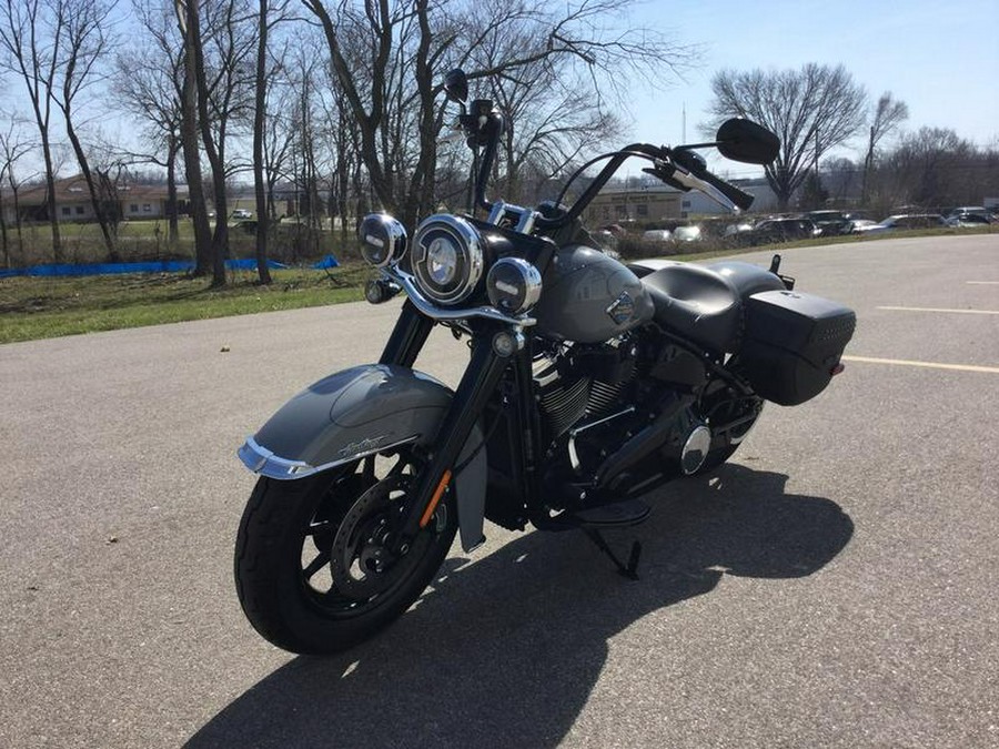 2026 Harley-Davidson® FLHC - Heritage Classic