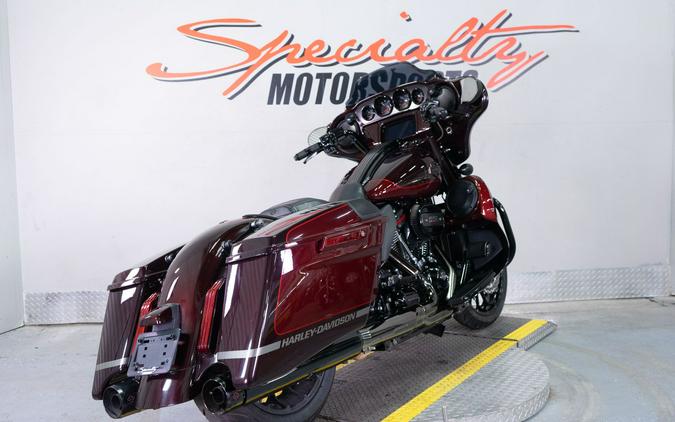 2019 Harley-Davidson CVO™ Street Glide®
