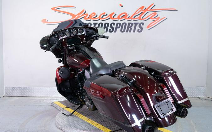 2019 Harley-Davidson CVO™ Street Glide®