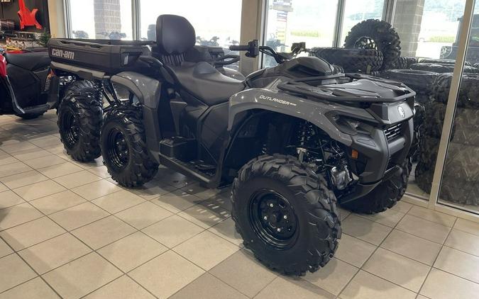 2026 Can-Am® Outlander MAX 6X6 DPS 700