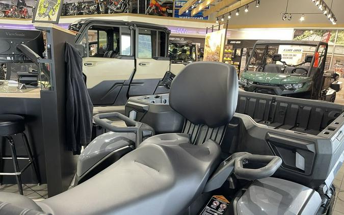 2026 Can-Am® Outlander MAX 6X6 DPS 700