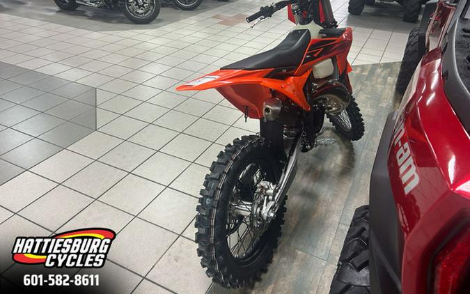 2027 KTM XC 125