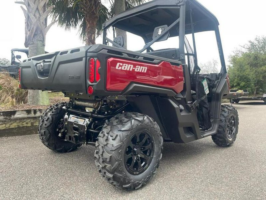 2024 Can-Am® Defender XT HD9