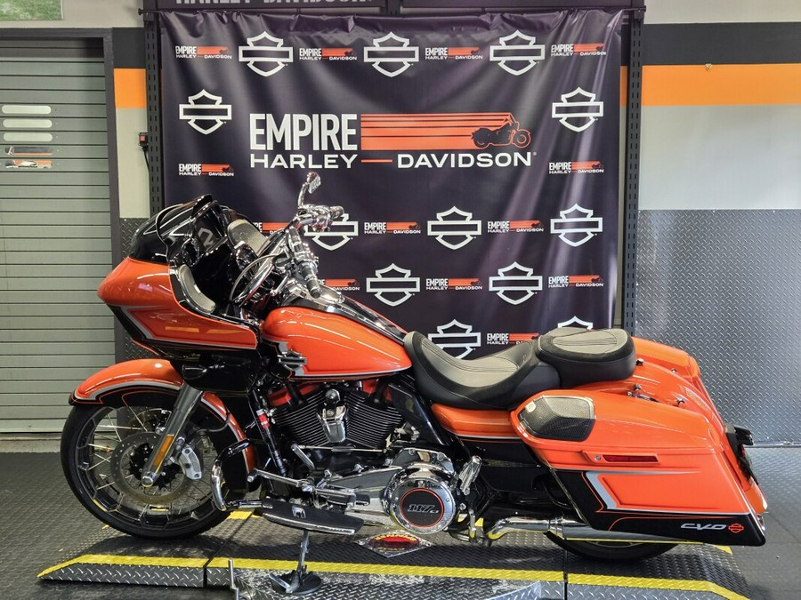 2022 Harley-Davidson CVO™ Road Glide Wicked Orange Pearl