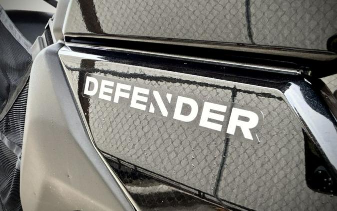 2025 Can-Am™ Defender DPS HD9