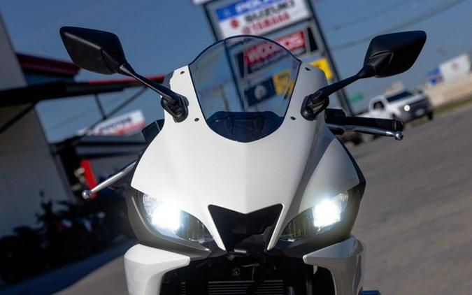 2024 Yamaha YZF R3