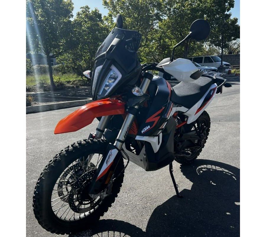 2021 KTM 890 Adventure R